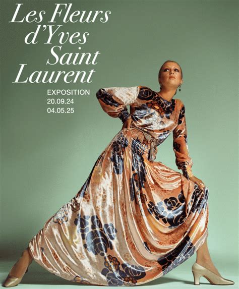 Exposition “Les Fleurs d’Yves Saint Laurent” à Paris.